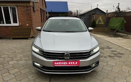 Volkswagen Passat B8 рестайлинг, 2017 год, 1 825 000 рублей, 2 фотография