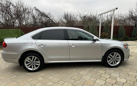 Volkswagen Passat B8 рестайлинг, 2017 год, 1 825 000 рублей, 5 фотография