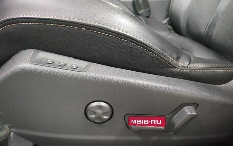 Peugeot 3008 II, 2019 год, 2 633 000 рублей, 16 фотография