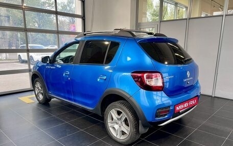 Renault Sandero II рестайлинг, 2018 год, 1 390 000 рублей, 4 фотография