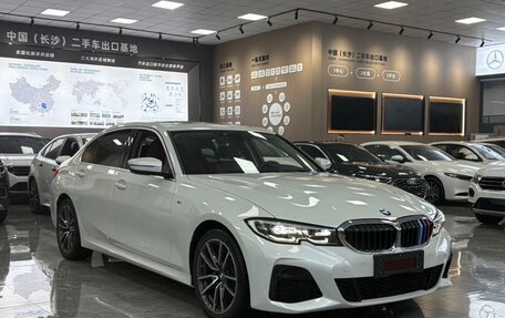 BMW 3 серия, 2021 год, 3 210 000 рублей, 3 фотография