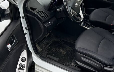 Hyundai Solaris II рестайлинг, 2014 год, 1 120 000 рублей, 4 фотография