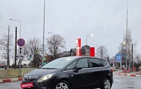 Opel Zafira C рестайлинг, 2014 год, 1 149 000 рублей, 3 фотография