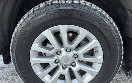 Toyota Land Cruiser Prado 150 рестайлинг 2, 2015 год, 3 565 000 рублей, 11 фотография