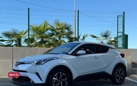 Toyota C-HR I рестайлинг, 2020 год, 2 849 000 рублей, 18 фотография
