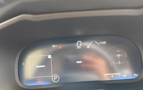 Toyota RAV4, 2025 год, 4 400 000 рублей, 8 фотография