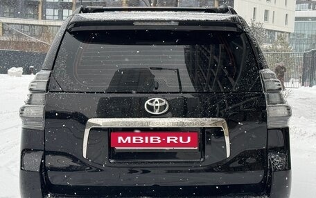 Toyota Land Cruiser Prado 150 рестайлинг 2, 2010 год, 2 550 000 рублей, 5 фотография