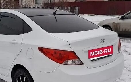Hyundai Solaris II рестайлинг, 2013 год, 750 000 рублей, 2 фотография