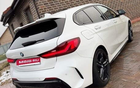 BMW 1 серия, 2020 год, 4 000 000 рублей, 10 фотография