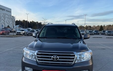 Toyota Land Cruiser 200, 2008 год, 2 800 000 рублей, 1 фотография