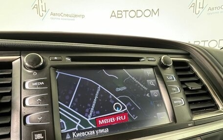 Toyota Highlander III, 2019 год, 3 995 000 рублей, 12 фотография