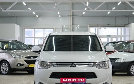 Mitsubishi Outlander III рестайлинг 3, 2014 год, 1 529 000 рублей, 2 фотография