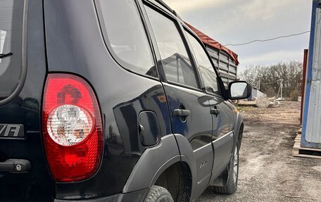 Chevrolet Niva I рестайлинг, 2010 год, 515 000 рублей, 4 фотография