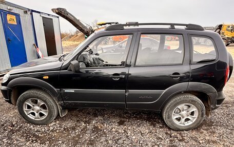 Chevrolet Niva I рестайлинг, 2010 год, 515 000 рублей, 7 фотография