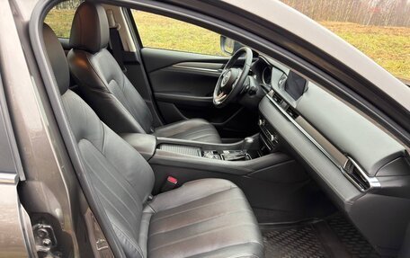 Mazda 6, 2019 год, 2 400 000 рублей, 7 фотография