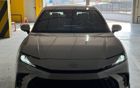 Toyota Camry, 2025 год, 4 450 000 рублей, 15 фотография