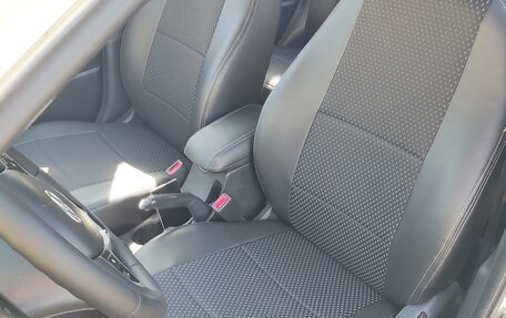 Hyundai Solaris II рестайлинг, 2013 год, 780 000 рублей, 11 фотография