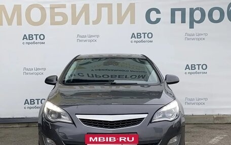 Opel Astra J, 2010 год, 720 000 рублей, 2 фотография