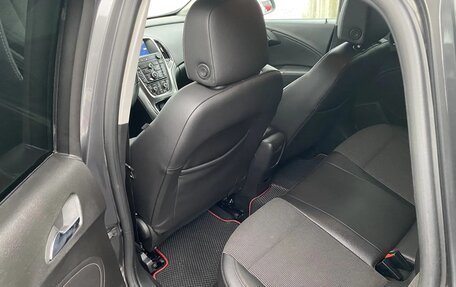 Opel Astra J, 2010 год, 720 000 рублей, 10 фотография