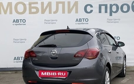 Opel Astra J, 2010 год, 720 000 рублей, 3 фотография