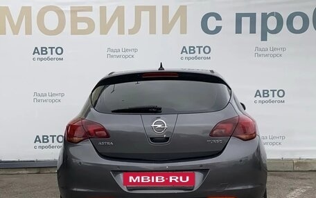 Opel Astra J, 2010 год, 720 000 рублей, 4 фотография