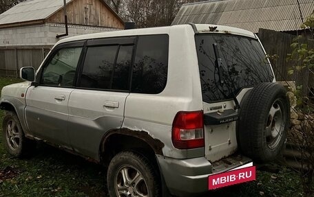 Mitsubishi Pajero iO, 1999 год, 130 000 рублей, 3 фотография