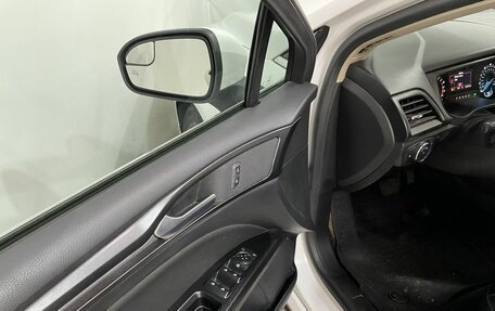 Ford Fusion (North America) II, 2018 год, 1 290 000 рублей, 17 фотография