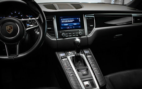 Porsche Macan I рестайлинг, 2017 год, 2 897 000 рублей, 20 фотография