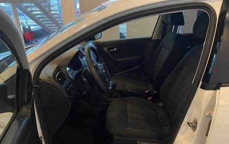 Volkswagen Polo VI (EU Market), 2019 год, 1 335 000 рублей, 15 фотография