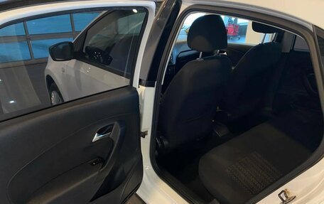 Volkswagen Polo VI (EU Market), 2019 год, 1 335 000 рублей, 24 фотография