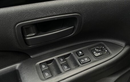 Mitsubishi Outlander III рестайлинг 3, 2019 год, 1 899 000 рублей, 12 фотография