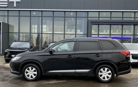 Mitsubishi Outlander III рестайлинг 3, 2019 год, 1 899 000 рублей, 5 фотография