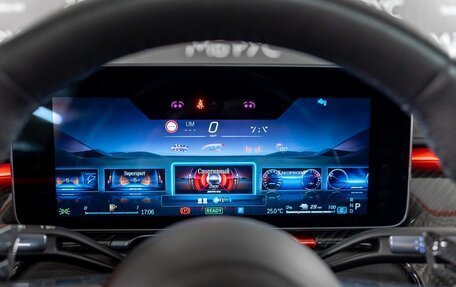 Mercedes-Benz S-Класс AMG, 2024 год, 72 000 000 рублей, 16 фотография