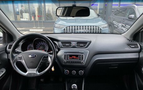 KIA Rio III рестайлинг, 2015 год, 999 000 рублей, 16 фотография