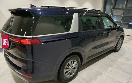 KIA Carnival, 2021 год, 3 699 000 рублей, 7 фотография