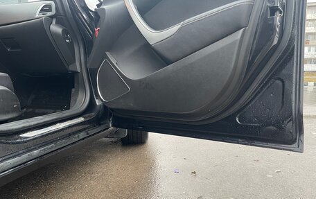 Opel Astra J, 2011 год, 650 000 рублей, 12 фотография