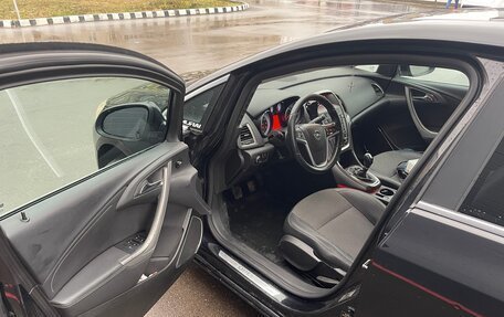 Opel Astra J, 2011 год, 650 000 рублей, 4 фотография