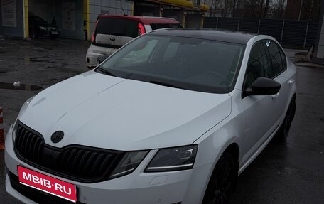 Skoda Octavia, 2019 год, 1 900 000 рублей, 1 фотография