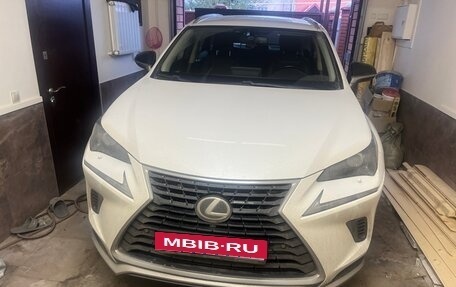 Lexus NX I, 2021 год, 4 600 000 рублей, 1 фотография