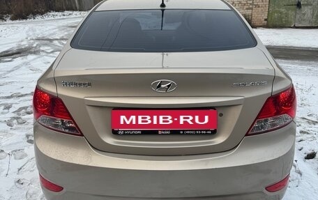 Hyundai Solaris II рестайлинг, 2012 год, 1 100 000 рублей, 3 фотография