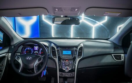 Hyundai i30 II рестайлинг, 2013 год, 1 300 000 рублей, 12 фотография