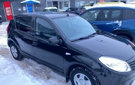 Renault Sandero I, 2013 год, 400 000 рублей, 3 фотография