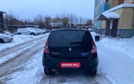 Renault Sandero I, 2013 год, 400 000 рублей, 4 фотография