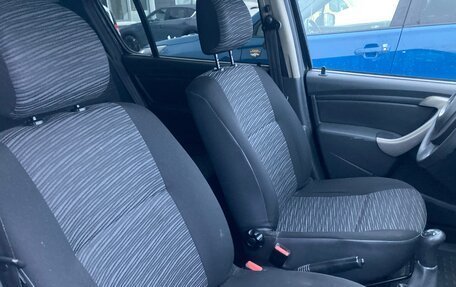 Renault Sandero I, 2013 год, 400 000 рублей, 12 фотография