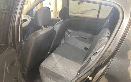 Renault Sandero I, 2013 год, 400 000 рублей, 32 фотография