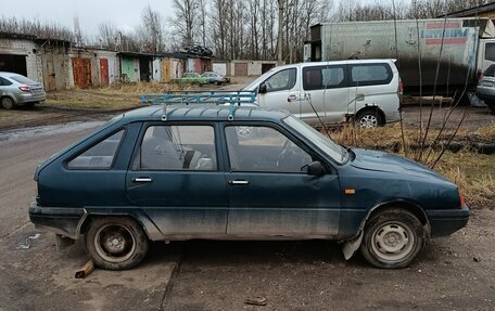 ИЖ 2126 «Ода», 2001 год, 95 000 рублей, 3 фотография