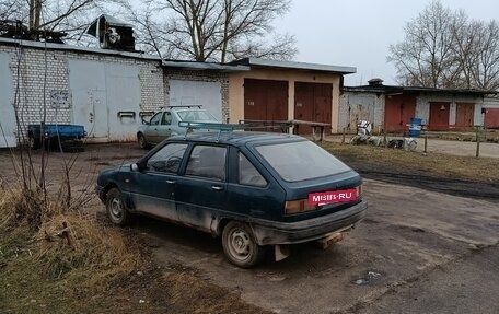 ИЖ 2126 «Ода», 2001 год, 95 000 рублей, 6 фотография