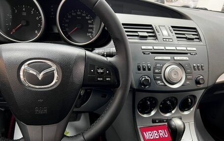 Mazda 3, 2011 год, 1 045 000 рублей, 18 фотография