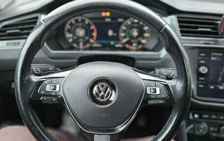 Volkswagen Tiguan II, 2018 год, 2 400 000 рублей, 7 фотография