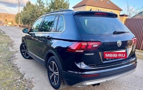 Volkswagen Tiguan II, 2018 год, 2 290 000 рублей, 7 фотография